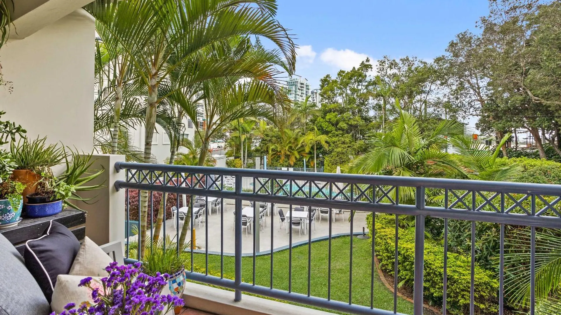 Bella Mare Coolangatta Beachside Apartments Gold Coast Aparthotel