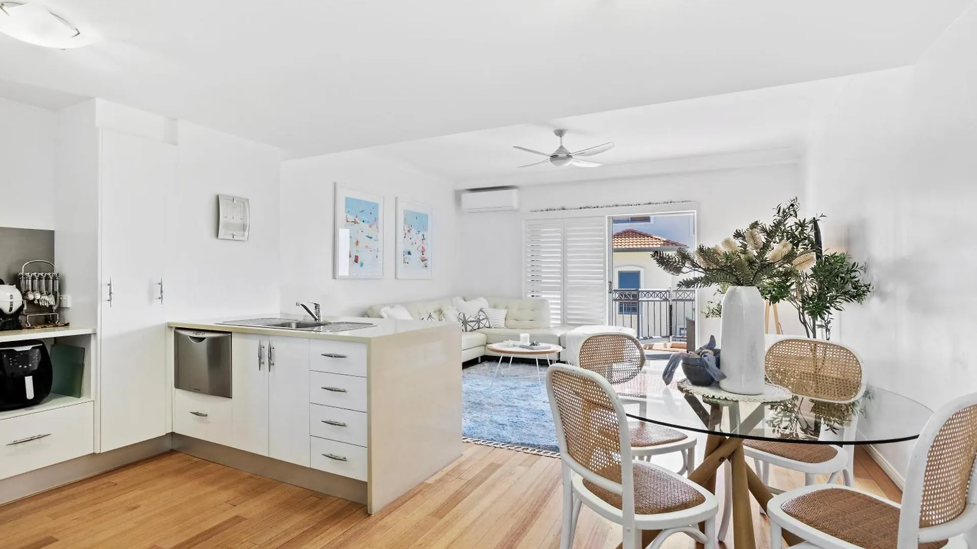 Aparthotel Bella Mare Coolangatta Beachside Apartments Gold Coast
