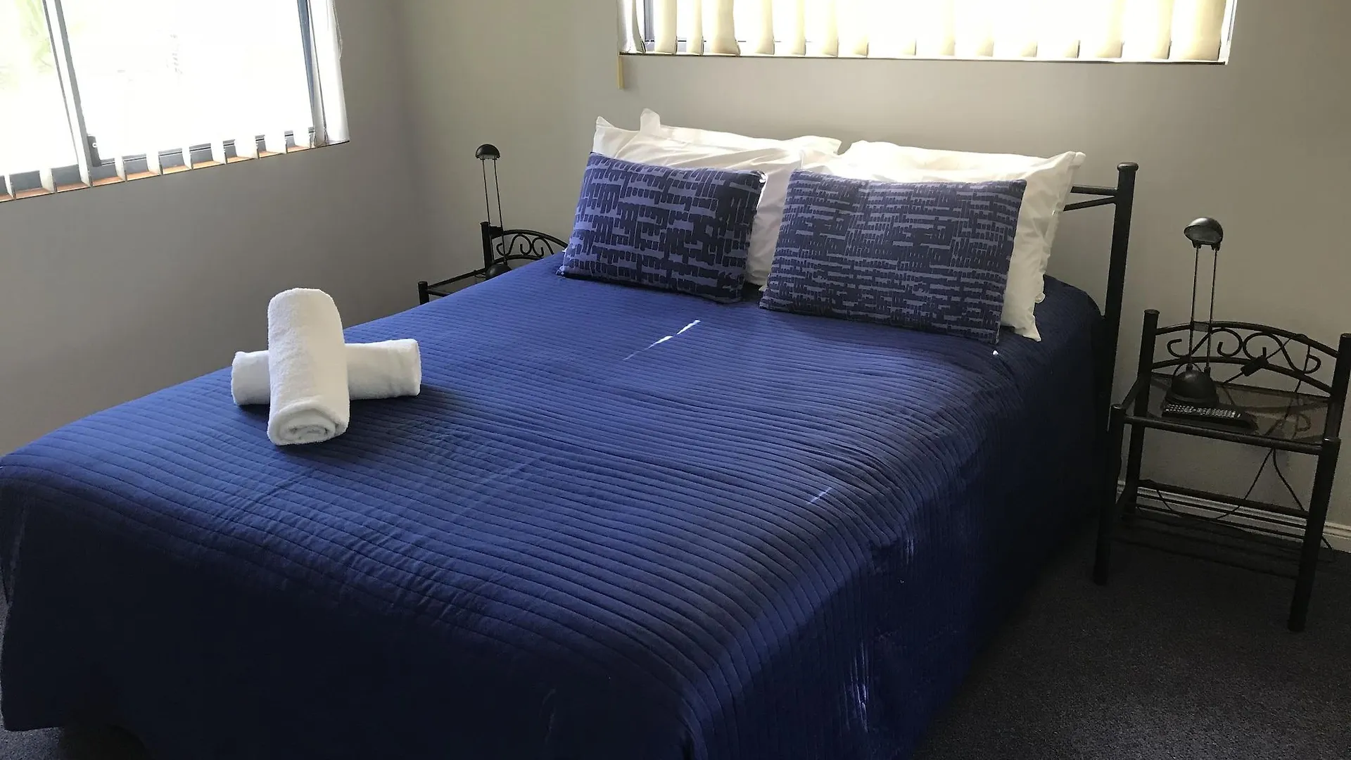 Bella Mare Coolangatta Beachside Apartments Gold Coast