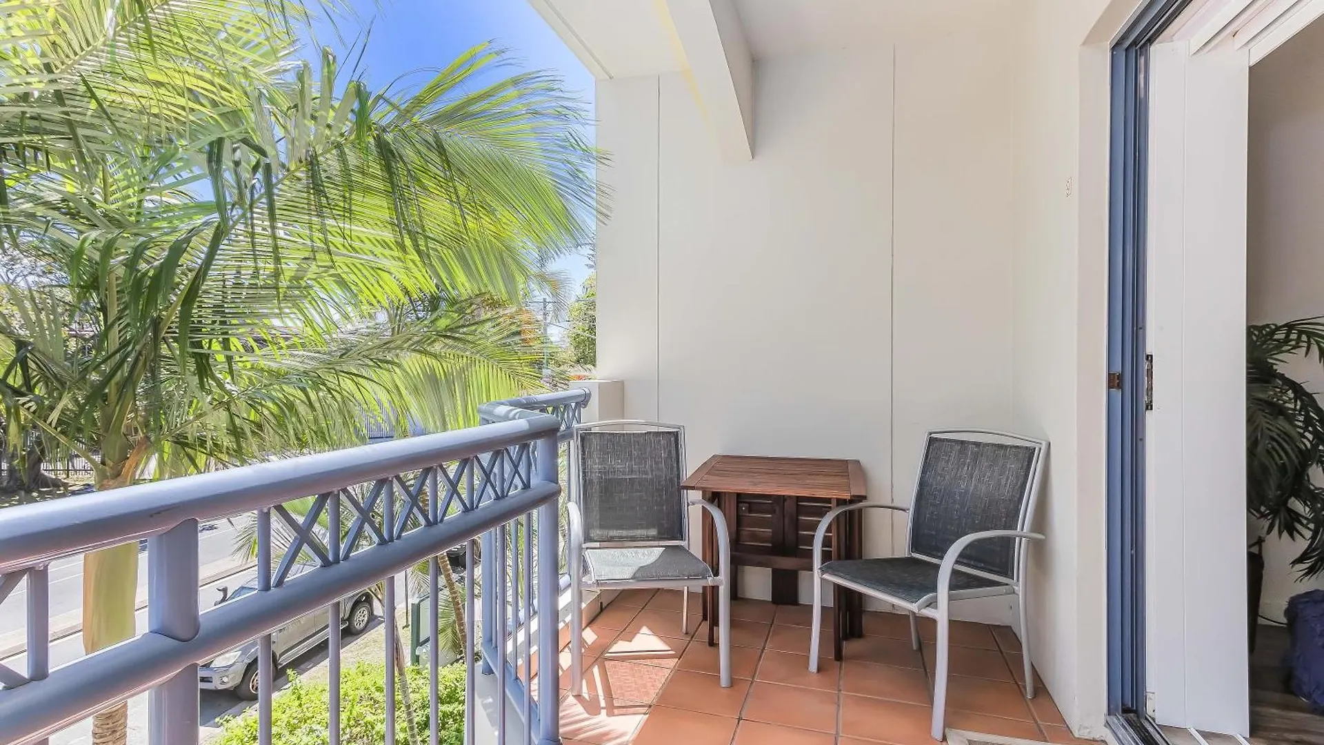 Bella Mare Coolangatta Beachside Apartments Gold Coast 4*,