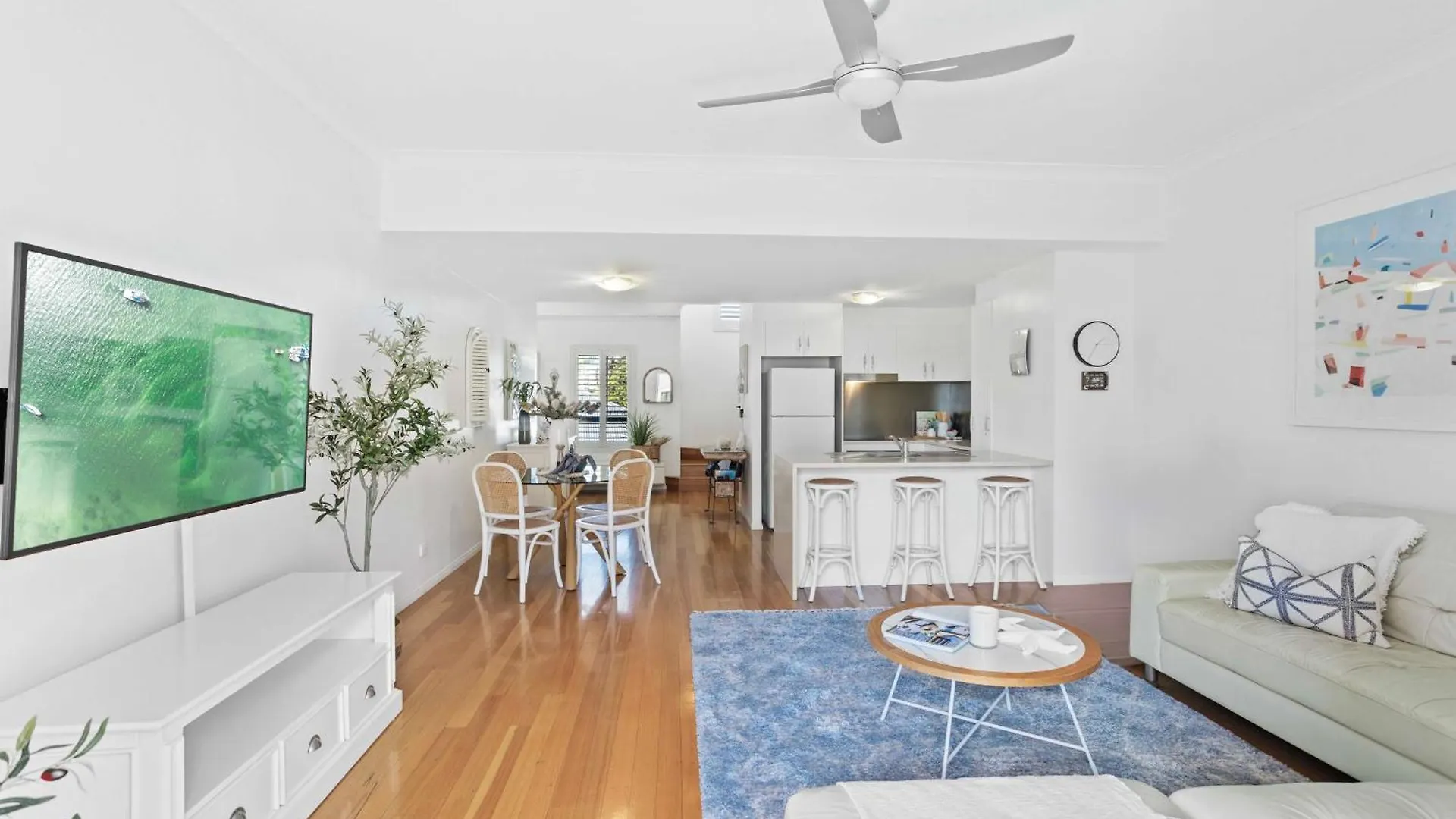 Bella Mare Coolangatta Beachside Apartments Gold Coast Aparthotel