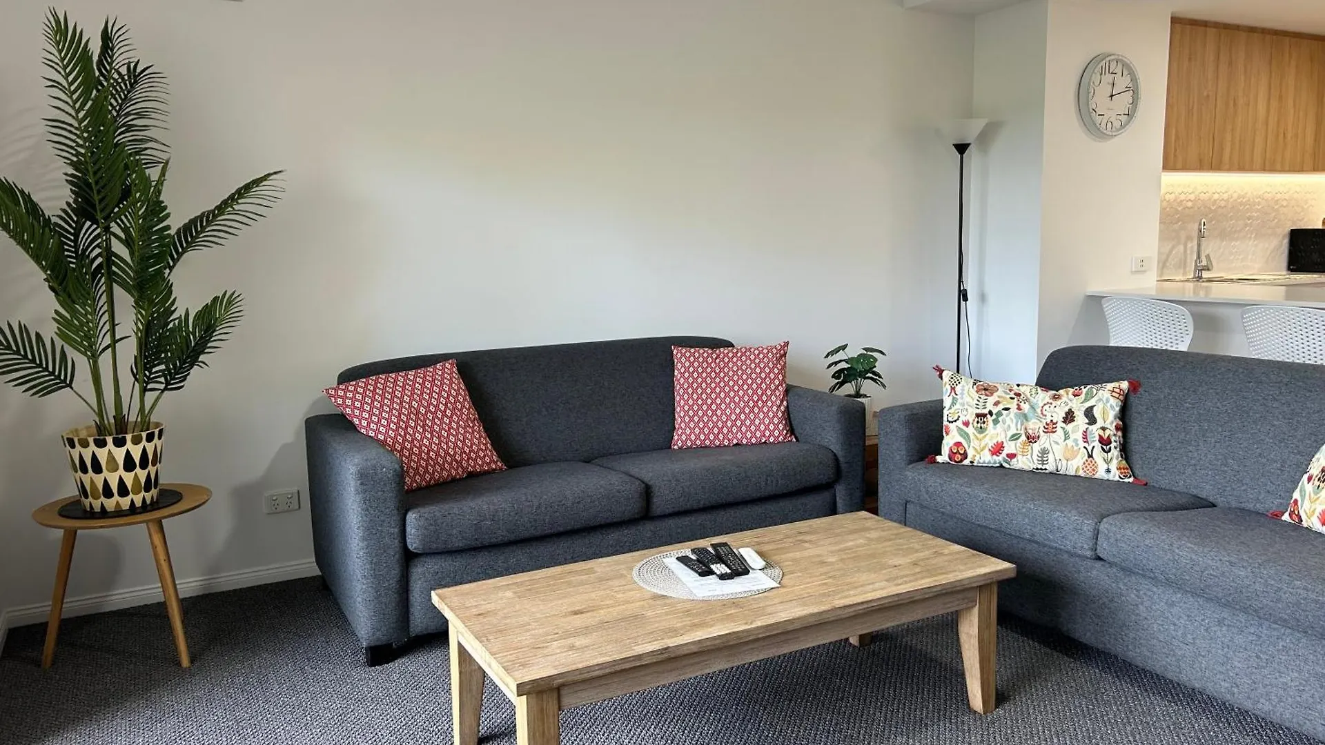 Bella Mare Coolangatta Beachside Apartments Gold Coast Australien